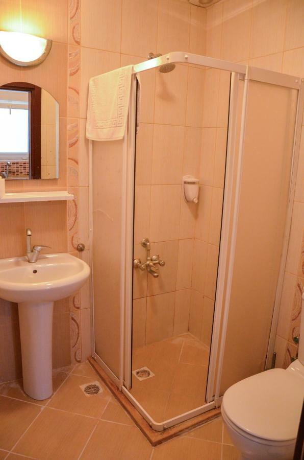 Ergul Motel Kucukkuyu Esterno foto